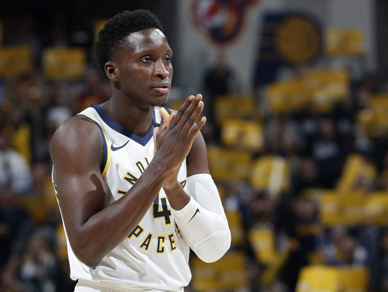 再次向世界 再次向世界