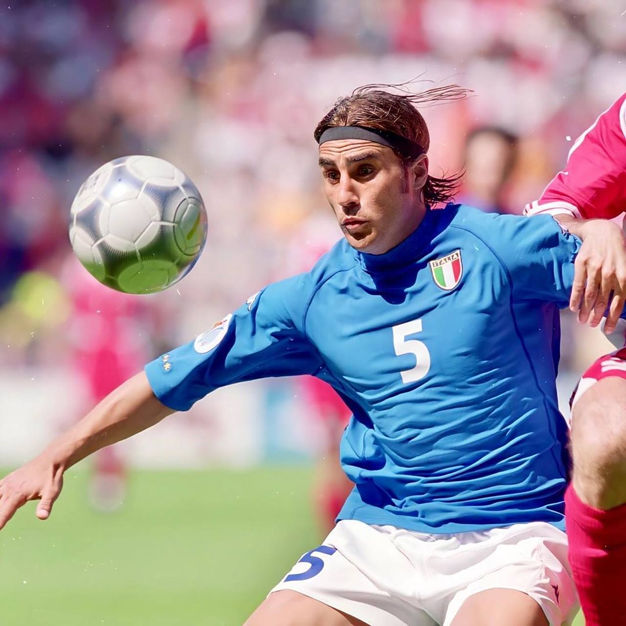 万众瞩目中 万众瞩目中